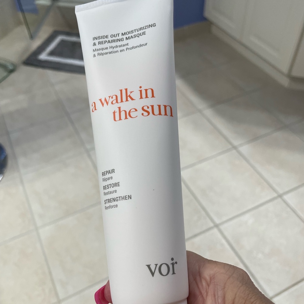 NWOT Vor inside out moisturizing Hair Mask 150ml